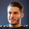 Baptiste Giabiconi lors d'une séance de dédicaces au Furet du Nord à Lille, le lundi 15 avril 2013.