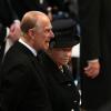 La reine Elizabeth II et le duc d'Edimbourg lors des funérailles de Margaret Thatcher, célébrées le 17 avril 2013 en la cathédrale St Paul de Londres.