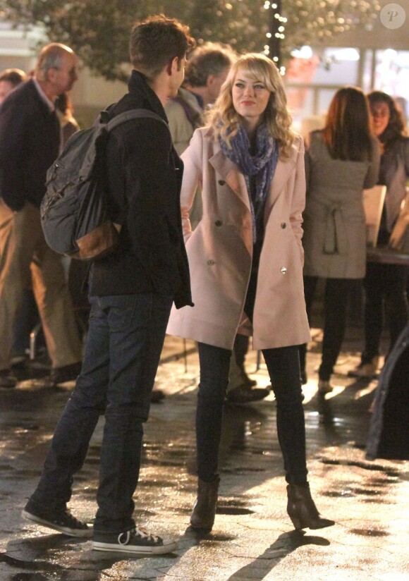 Andrew Garfield et Emma Stone sur le tournage de The Amazing Spider-Man 2 à New York, le 16 avril 2013.