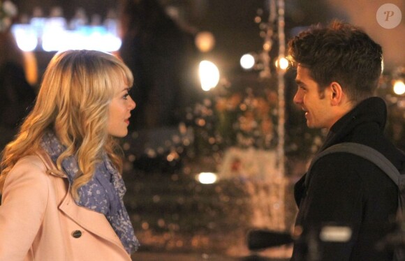 Andrew Garfield et Emma Stone sur le tournage de The Amazing Spider-Man 2 à New York, le 16 avril 2013.
