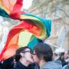 Rassemblement des pro-mariage pour tous devant la mairie du 4e arrondissement de Paris, le 23 avril 2013.