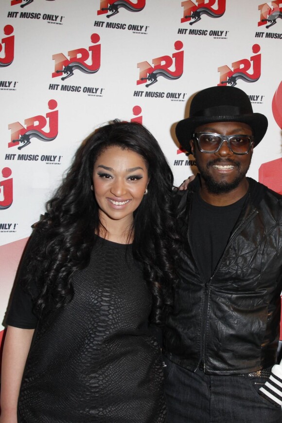 Exclusif - Will.I.Am rencontre Zayra Setouty et Sidoine Remy de la Star Academy 9 lors de l'emission de Sebastien Cauet sur NRJ a Paris, le 17 avril 2013.