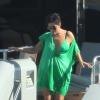 Kris Jenner profite avec ses filles et son mari Bruce Jenner de vacances sur un yacht en Grèce, le 27 avril 2013.