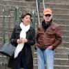 Robert Redford et sa femme Sibylle Szaggars se promènent dans les rues de Paris, le 28 avril 2013 et notamment le quartier de Montmartre