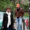Robert Redford et sa femme Sibylle Szaggars se promènent dans les rues de Paris, le 28 avril 2013 et notamment le quartier de Montmartre
