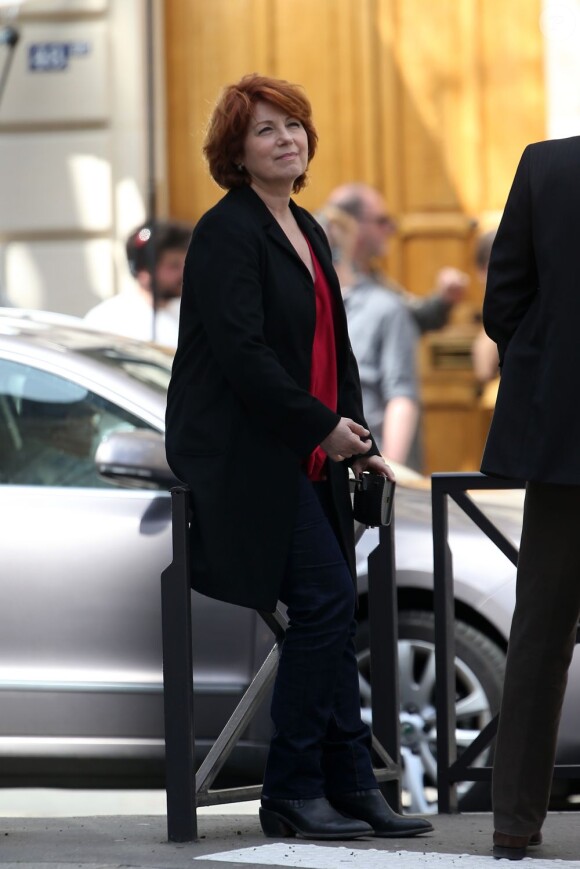 Exclusif - Véronique Genest sur le tournage du 100e et avant-dernier épisode de Julie Lescaut à Paris, avant l'arrêt définitif de la série. Le 18 avril 2013.
