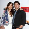 Jason Biggs et sa femme Jenny Mollen à la soirée de présentation par le site Netflix de la saison 4 de Arrested Development à Hollywood, le 29 avril 2013.