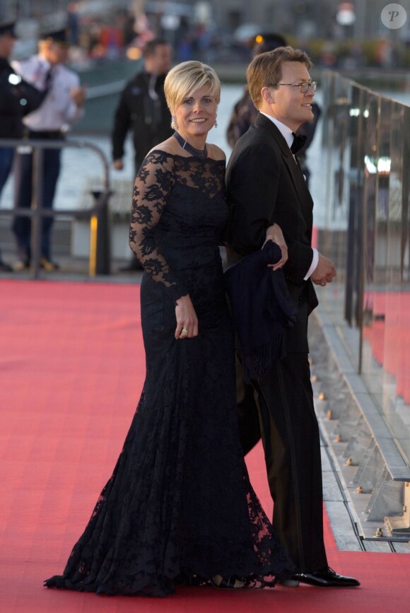 Le prince Constantijn et la princesse Laurentien arrivent pour le banquet final de l'intronisation du roi Willem-Alexander des Pays-Bas, le 30 avril 2013 à Amsterdam.