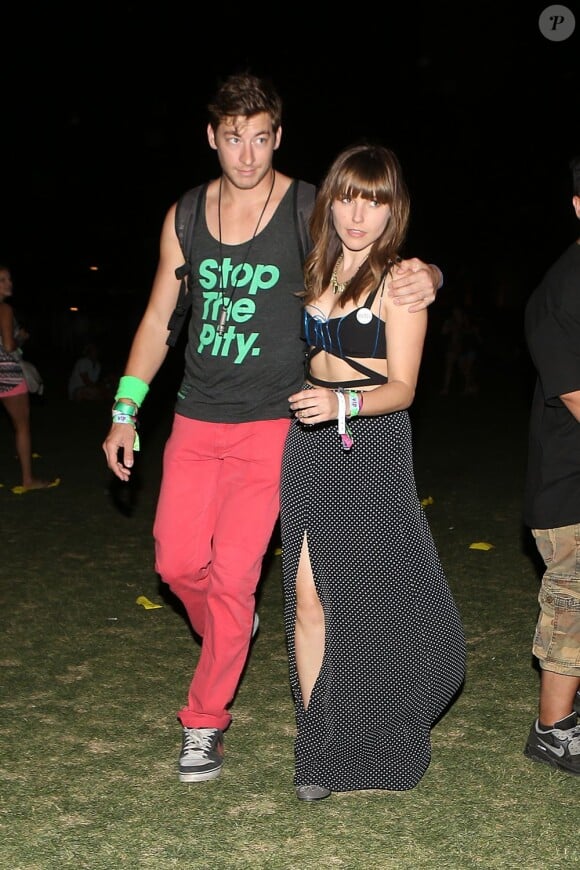 Sophia Bush et Dan Fredinburg au Festival de musique de Coachella à Indio en Californie le 13 avril 2013.