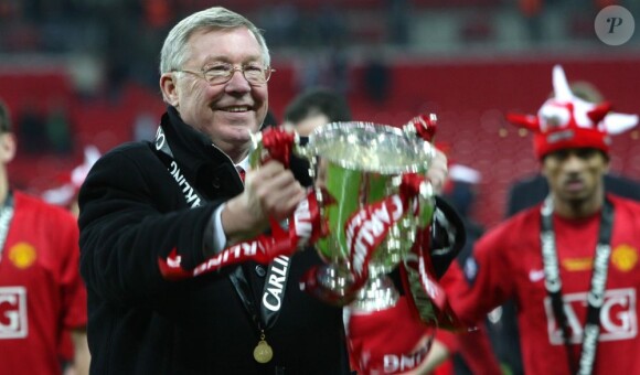 Alex Ferguson après la victoire en Carling Cup à Wembley à Londres le 1er mars 2009
