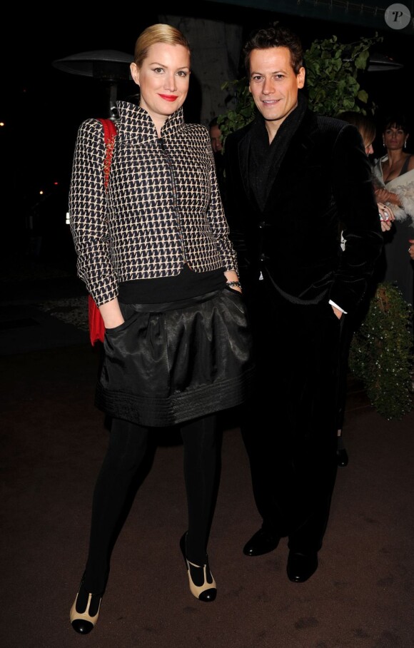 Ioan Gruffudd et Alice Evans à Los Angeles, le 26 février 2011.