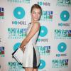 Julianne Hough court et sexy lors du 6e Joyful Revolution Gala à New York le 9 mai 2013.