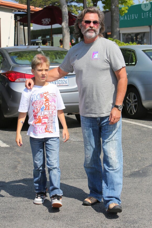 Kurt Russell et Ryder, le 11 mai 2013 à Malibu.