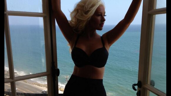 Christina Aguilera : Très amincie et sensuelle, elle revient au top !
