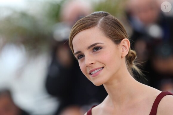 Emma Watson durant le photocall du film The Bling Ring lors du 66e Festival International du Film de Cannes, le 16 mai 2013.