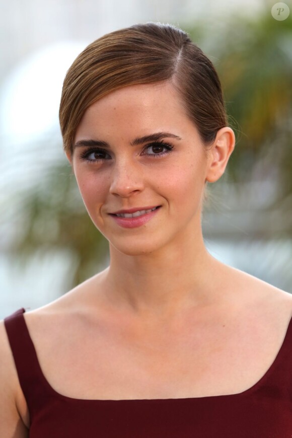Emma Watson durant le photocall du film The Bling Ring lors du 66e Festival International du Film de Cannes, le 16 mai 2013.