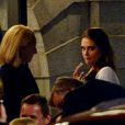  La princesse Madeleine de Suède et son fiancé Chris O'Neill dînaient avec des amis dans un restaurant de Stockholm le 17 mai 2013. Petite péripétie : l'alarme s'est déclenchée et tout le monde a dû évacuer ! 