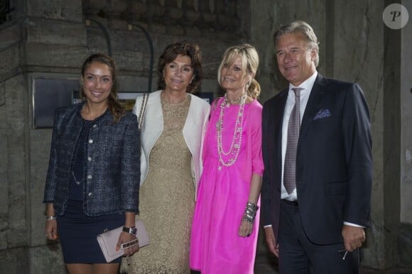 Louise Gottlieb et sa mère Carola Gottlieb lors de la publication des bans du mariage de la princesse Madeleine de Suède et Chris O'Neill le 19 mai 2013