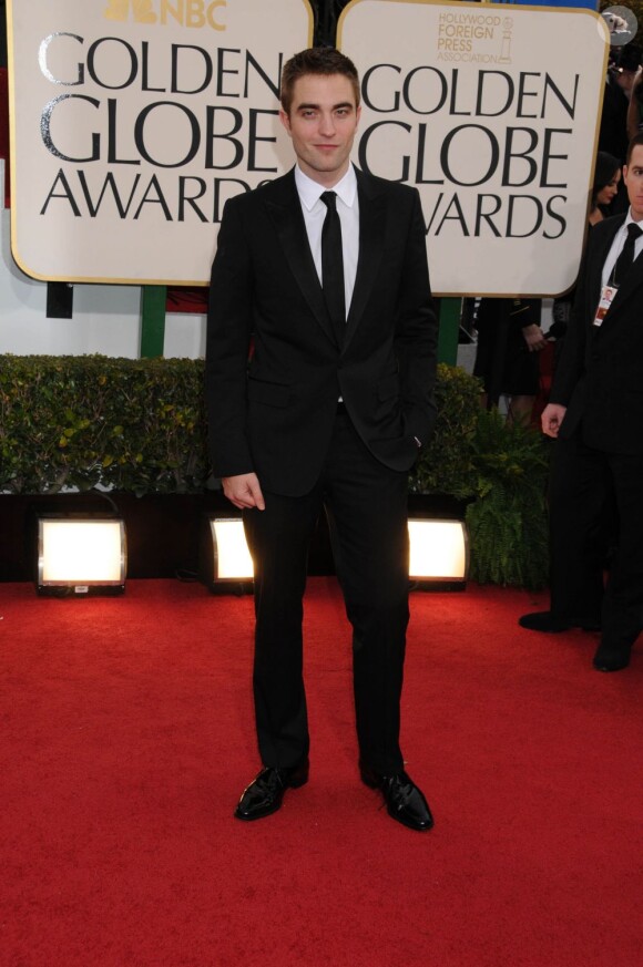Robert Pattinson à la 70e cérémonie des Golden Globe Awards, au Beverly Hilton Hotel de Los Angeles, le 13 janvier 2013.