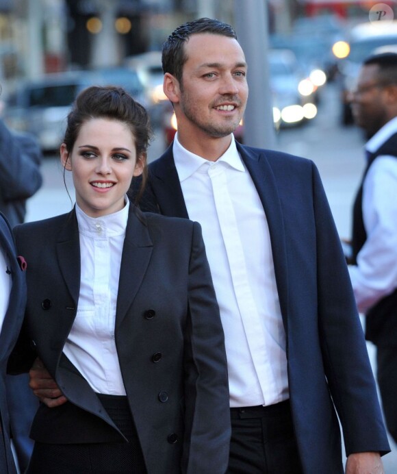 Kristen Stewart et Rupert Sanders à la première de Blanche-Neige et le Chasseur, à Los Angeles, le 29 mai 2012.