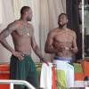 LeBron James et Dwyane Wade complices et entourés de leurs familles et amis entre piscine et mer sous le soleil de Miami, le 18 mai 2013