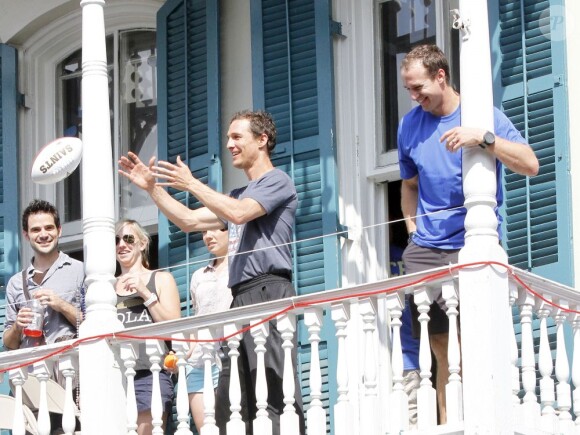 Exclusif - Matthew McConaughey et le footballeur américain Drew Brees lors d'un événement caritatif pour l'association de l'acteur, Just Keep Livin', à la Nouvelle-Orleans, le 17 mai 2013.