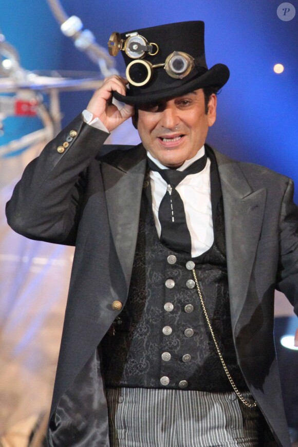 Dani Lary lors de l'enregistrement de la 150e émission Le plus grand cabaret du monde, le 14 mai qui sera diffusée le 22 juin 2013