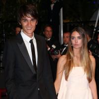 Cannes 2013 : Alain-Fabien Delon, un beau jeune homme fier avec sa petite amie