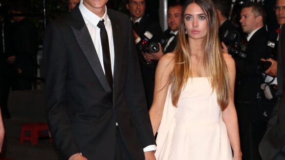Cannes 2013 : Alain-Fabien Delon, un beau jeune homme fier avec sa petite amie