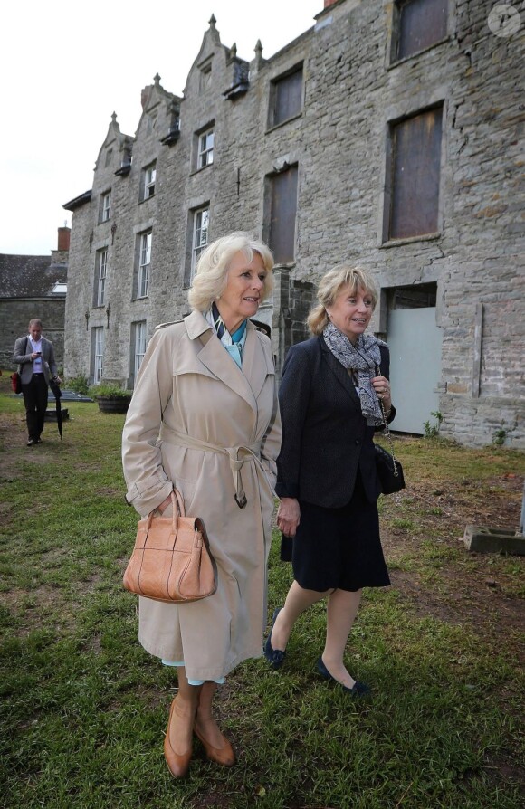 Camilla Parker Bowles, la duchesse de Cornouailles, en visite à Hay-On-Wye (au Pays de Galles), le 23 mai 2013.