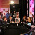 Cyril Hanouna et son équipe pendant l'émission Hanouna la soirée, le vendredi 24 mai 2013.