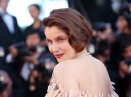 Cannes 2013 : Laetitia Casta, déesse à plumes pour clôturer le Festival