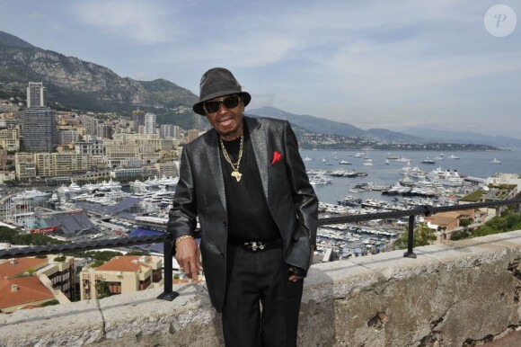 Exclu - Joe Jackson fait la promotion des produits Michael Jackson à Monaco, le 27 mai 2013.