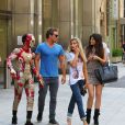 Jaden Smith (déguisé en Iron Man) et sa petite amie Kylie Jenner se promènent à New York, le 29 mai 2013.