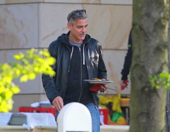 George Clooney et John Goodman à Ilsenburg, en Allemagne le 21 mai 2013, où ils tournent The Monuments Men