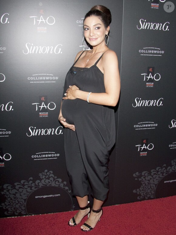 Courtney Mazza enceinte à la soirée Simon G à Las Vegas, le 1 juin 2013.