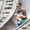 Miranda Kerr passe une délicieuse journée à New York avec son fils Flynn dans un parc de la Big Apple. Le 2 juin 2013