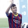 Neymar présenté en tant que nouveau joueur du FC Barcelone au Camp Nou à Barcelone, le 3 juin 2013.