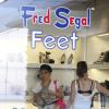 Shakira fait du shopping chez Fred Segal Feet à Los Angeles. Le 1 juin 2013.