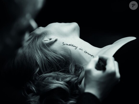 Des extraits photos de l'exposition Ecris-moi des mots d'amour, avec Joséphine De La Baume.