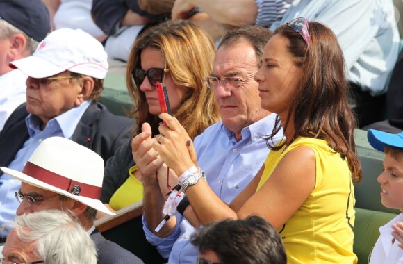 Jean-Pierre Pernault et Nathalie Marquay lors du onzième jour des Internationaux de France à Roland-Garros, le 5 juin 2013