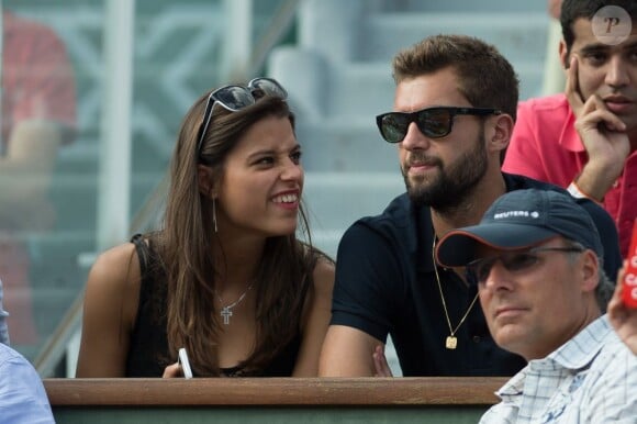 Benoît Paire et sa compagne lors du onzième jour des Internationaux de France à Roland-Garros, le 5 juin 2013
