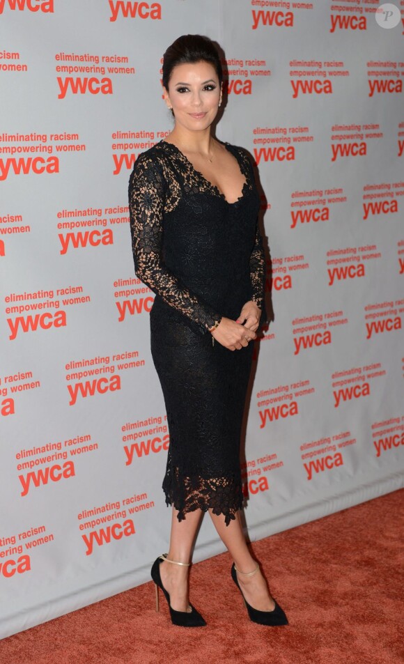 Eva Longoria radieuse lors de la soirée Women of Distinction Awards Gala à  Washington, le 7 juin 2013.