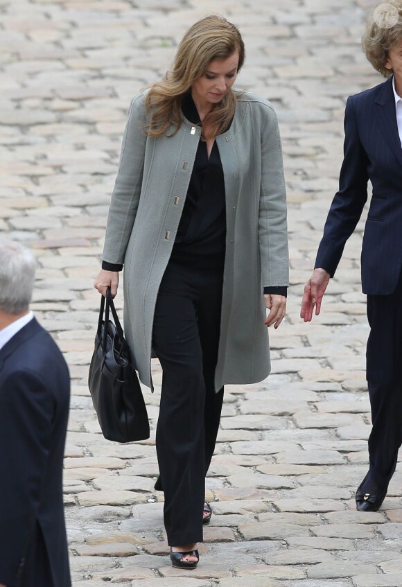 Valérie Trierweiler lors de l'hommage de la Nation à Pierre Mauroy, le 11 juin 2013 aux Invalides à Paris