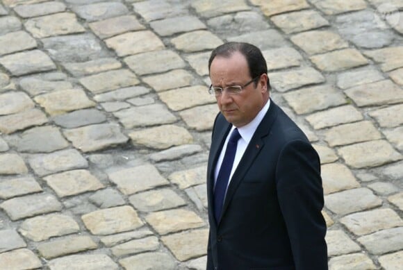 François Hollande lors de l'hommage de la Nation à Pierre Mauroy, le 11 juin 2013 aux Invalides à Paris