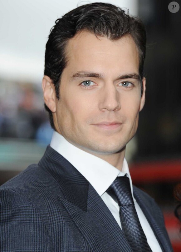 Henry Cavill à la première européenne de Man Of Steel à Londres, le 12 Juin 2013.