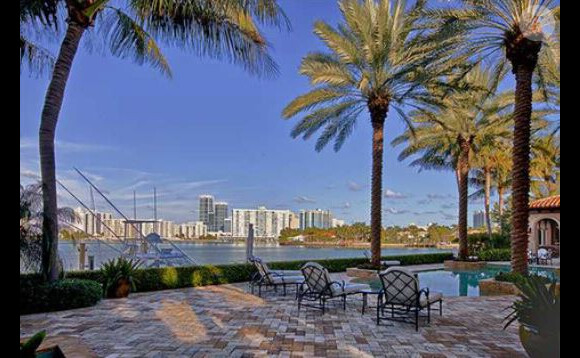 Billy Joel vend sa sublime maison de Miami pour la somme de 14 millions de dollars.