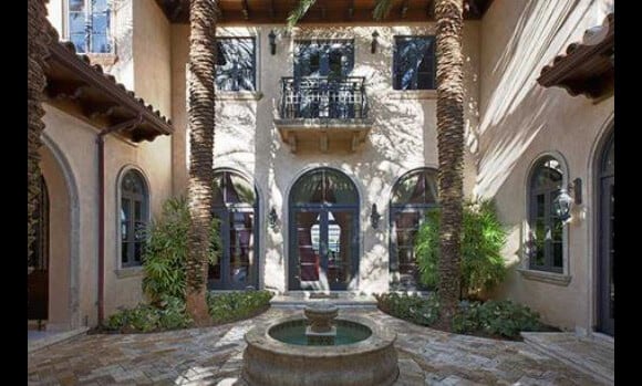 Billy Joel vend sa sublime demeure de Miami pour la somme de 14 millions de dollars.
