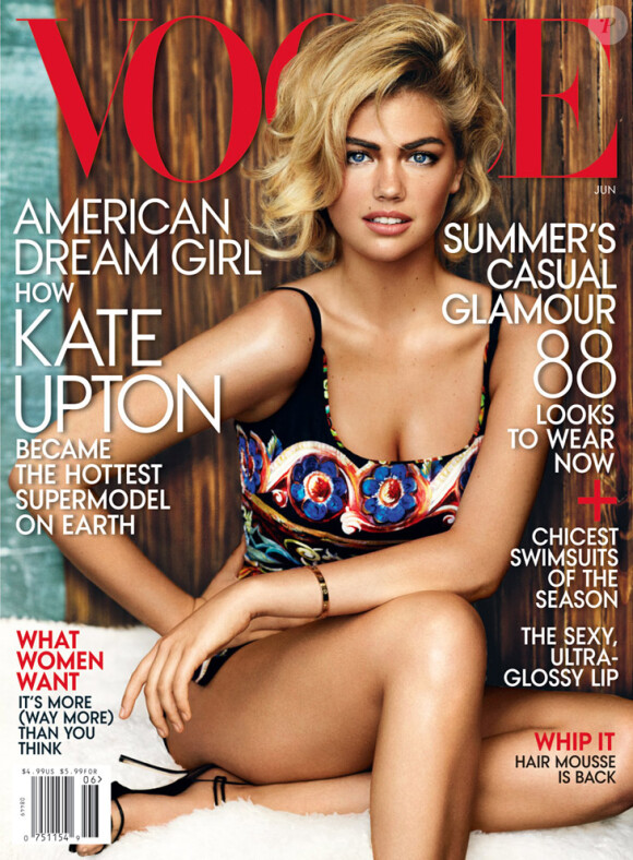 Kate Upton photographiée par Mario Testino pour le magazine Vogue. Juin 2013.