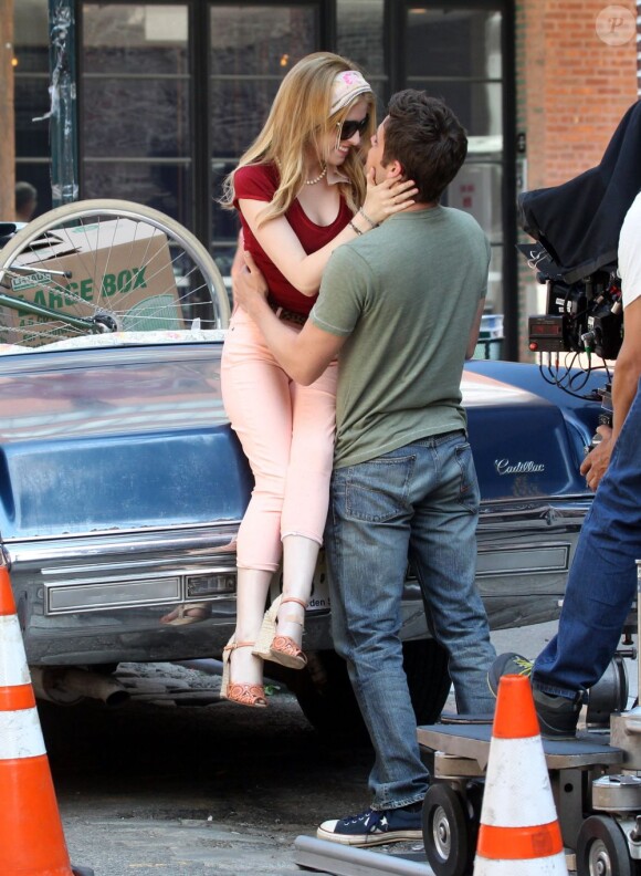 Anna Kendrick et Jeremy Jordan sur le tournage de la comédie musicale The Last Five Years à New York le 20 juin 2013.